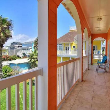 7 Bedroom Home Steps To The Beach With 4 Patios And Pool! Sleeps 20 Порт-Аранзас Экстерьер фото