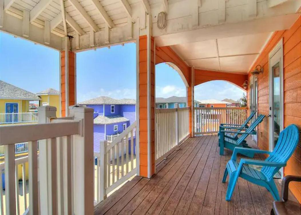 7 Bedroom Home Steps To The Beach With 4 Patios And Pool! Sleeps 20 Порт-Аранзас Экстерьер фото